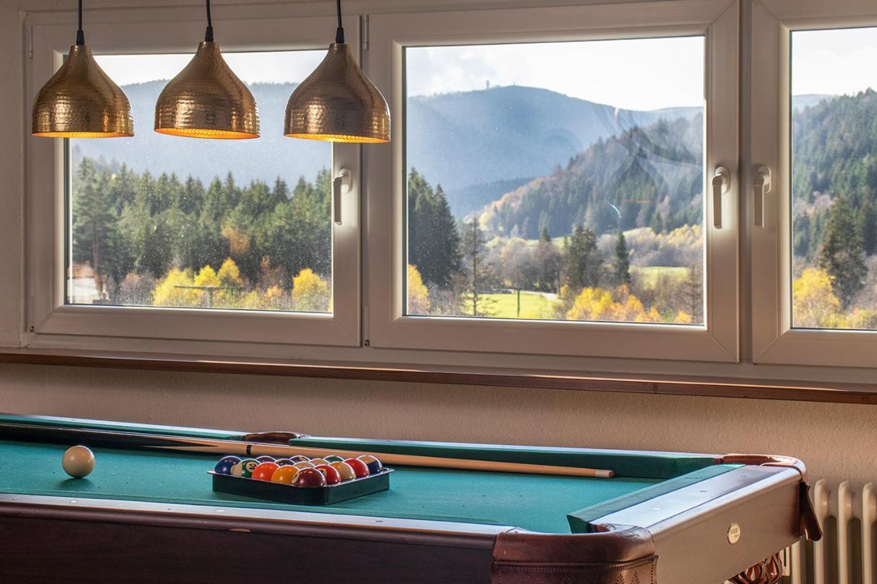 Blackncozy - Grosszuegiges Designappartement Mit Boxspringbetten Und Heimkino Фельдберг Экстерьер фото