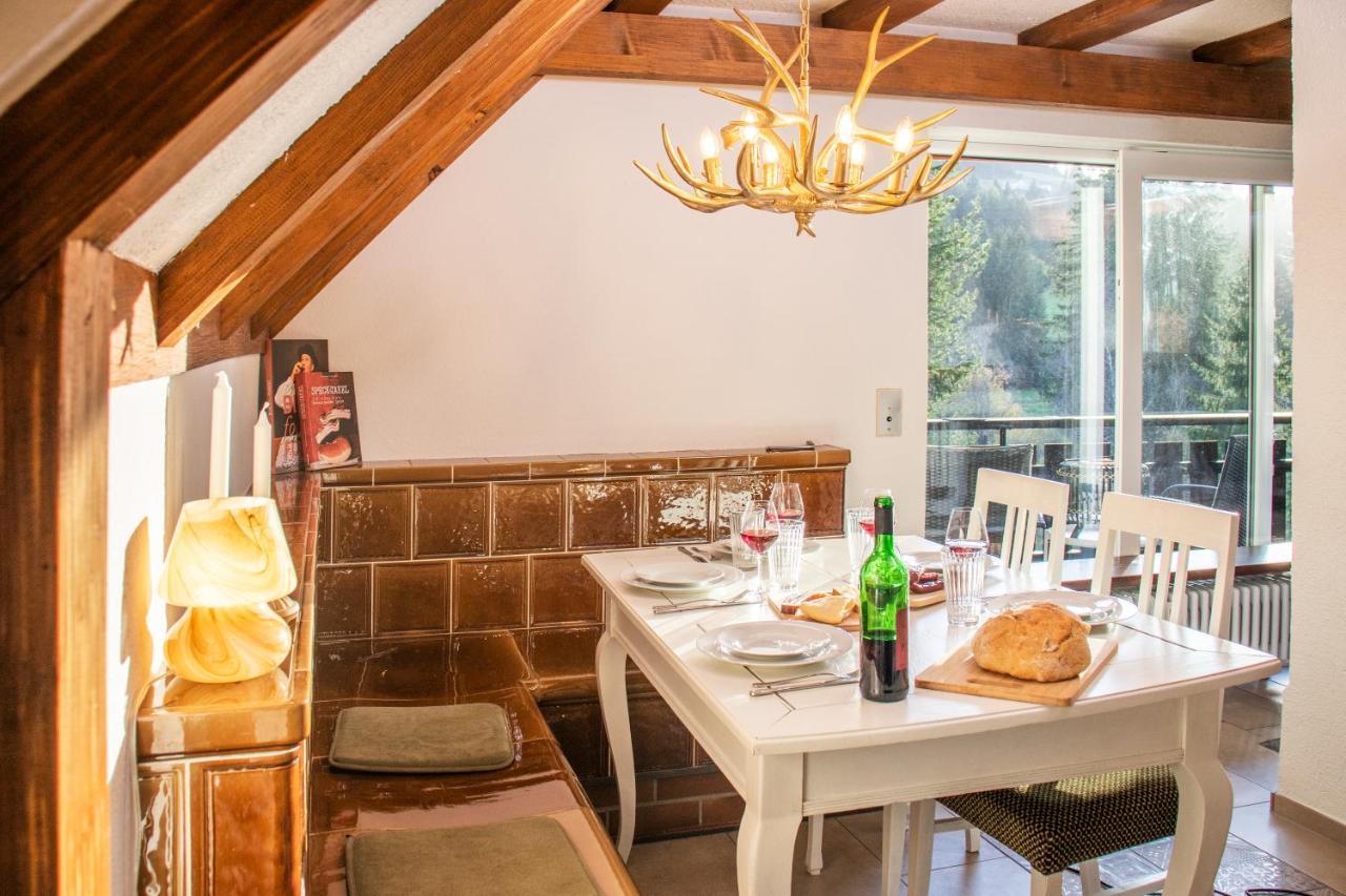 Blackncozy - Grosszuegiges Designappartement Mit Boxspringbetten Und Heimkino Фельдберг Экстерьер фото